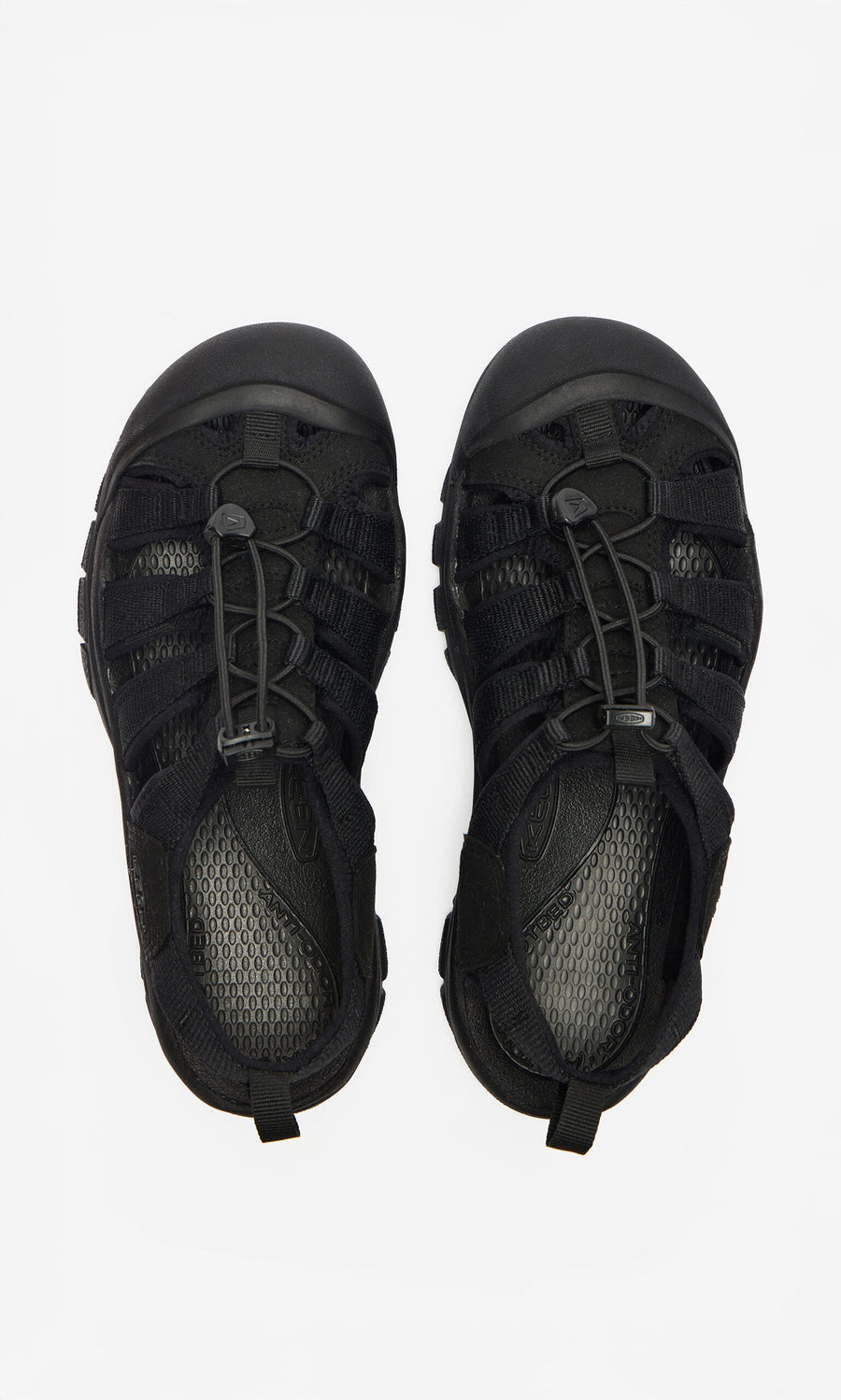 Plümo- Black Newport Sandals with mesh uppers and arch support, shown from above on a white background.